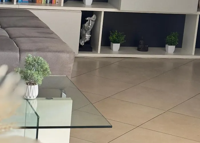 Penthouse Bella Vista * מדולין